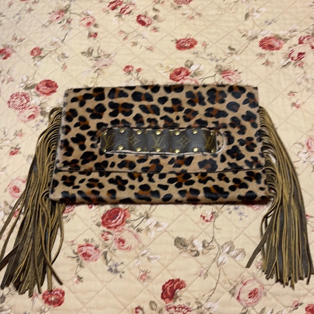 Keep It Gypsy clutch